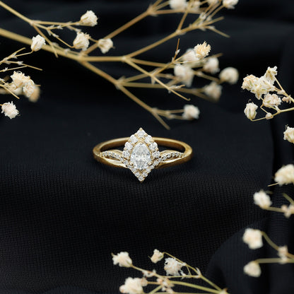 Women's Pear Shaped Moissanite Designer Engagement Ring in Silver