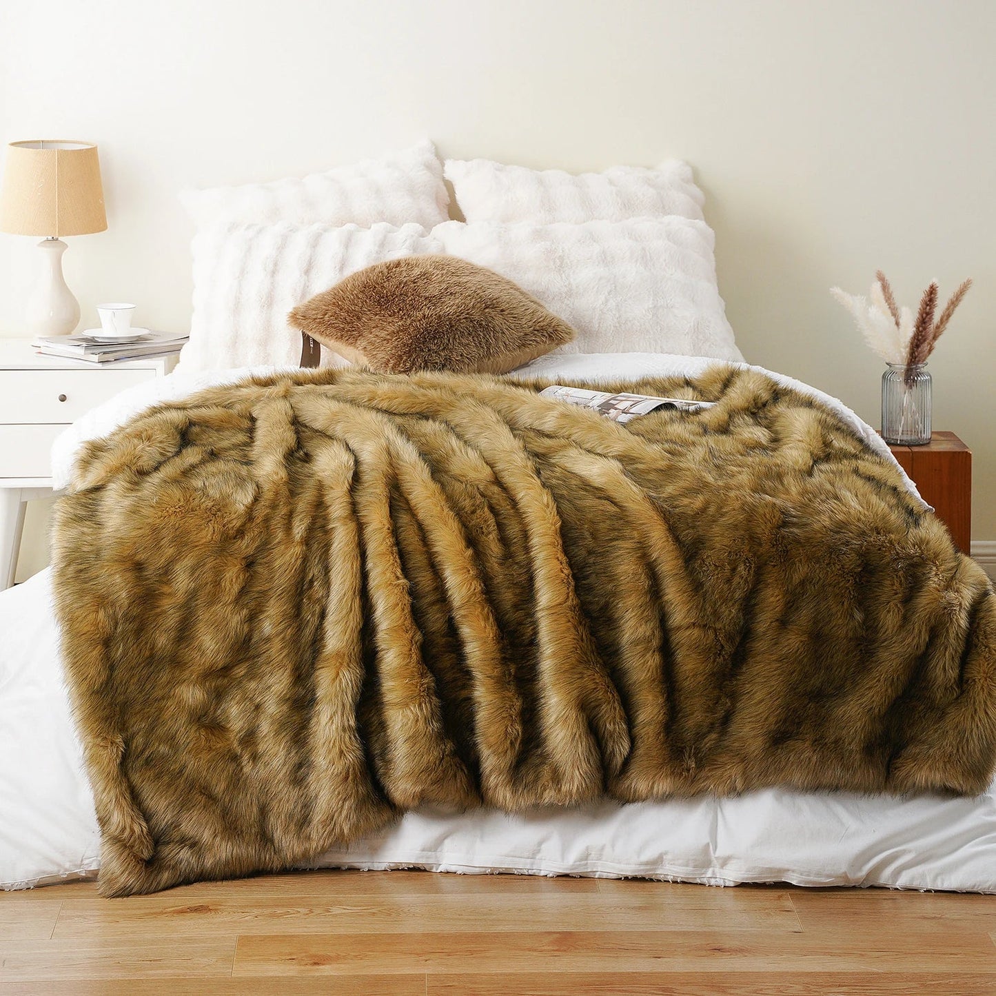 Heavy Faux Fur Throw Blanket
